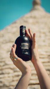 Olio Extra Vergine di Oliva D.O.P. 24 Karati – 100% Italiano, Artigianale – Idea Regalo Elegante