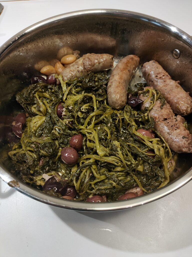 Friarielli con salsicce: ricetta saporita e facile da preparare 4 (1)