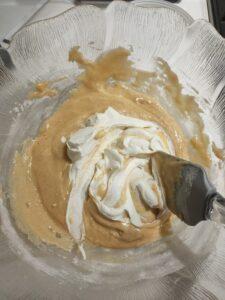 Aggiungere yogurt greco waffle morbidi