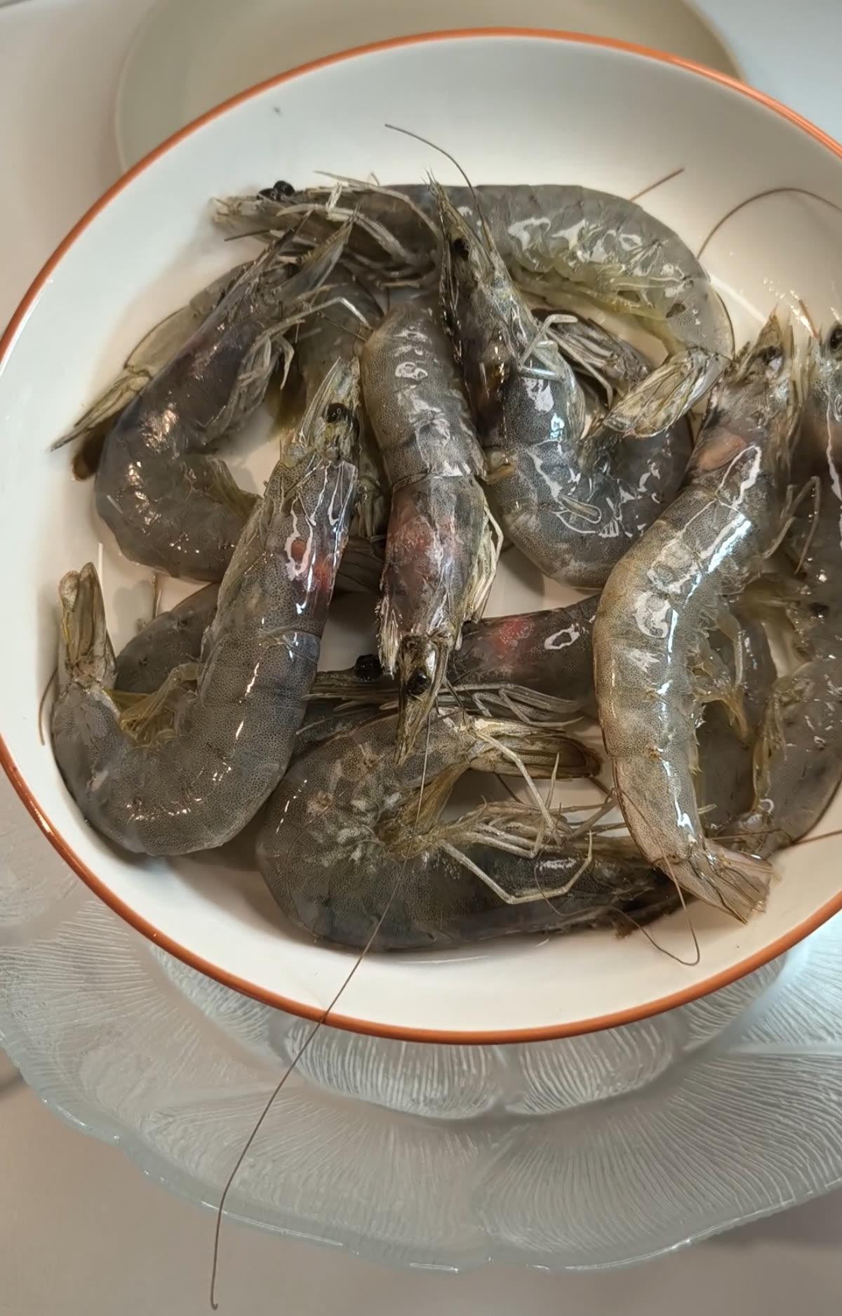 mazzancolle fresche da lavare e pulire