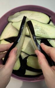 Melanzane tagliate a fette