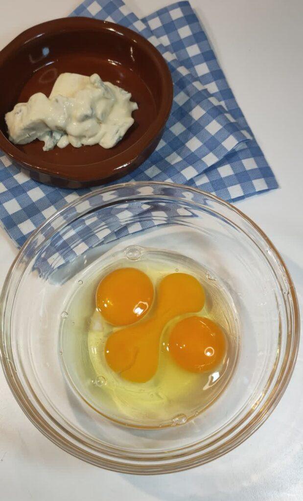 uova per fare frittata in padella