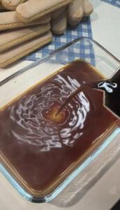 Caffe moka per tiramisu nella teglia