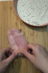 Avvolgere involtini di pollo in padella